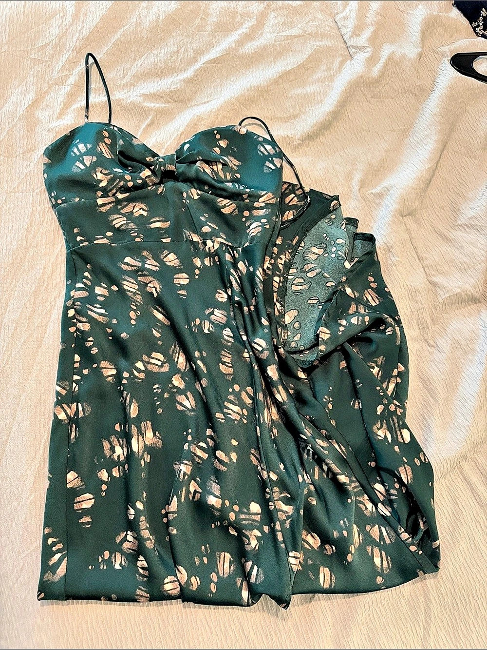 Lily whyt dress us size 2
